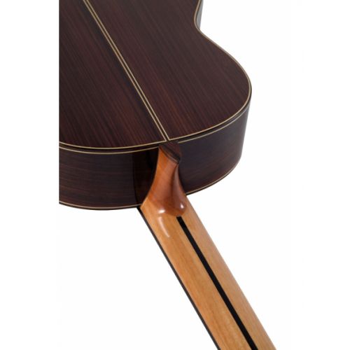 Классическая гитара ADMIRA A20